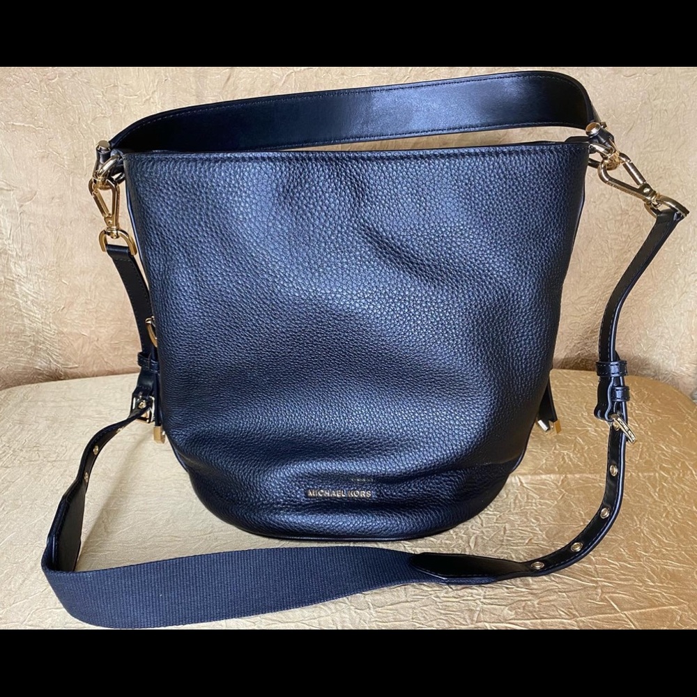 Black Leather Michael Kors Purse